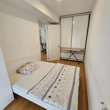 S&m Apartament *